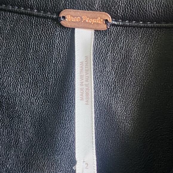 Free People X Amber Black Faux Button Front Long Sleeve Mini Dress Size 2 NEW - Picture 3 of 8